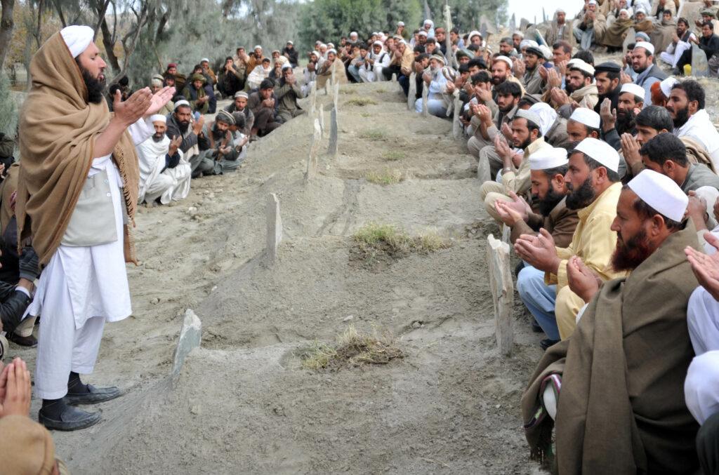 د چپرهار د پېښې په وژل شوو نجونو کې ٩ يې زده کوونکې وې