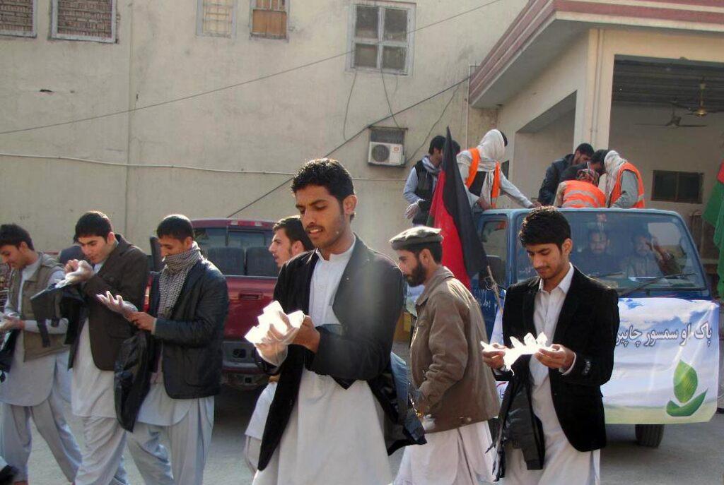 سلګونو ځوانانو د جلال اباد ښار د پاکولو په حشر کې برخه واخيسته