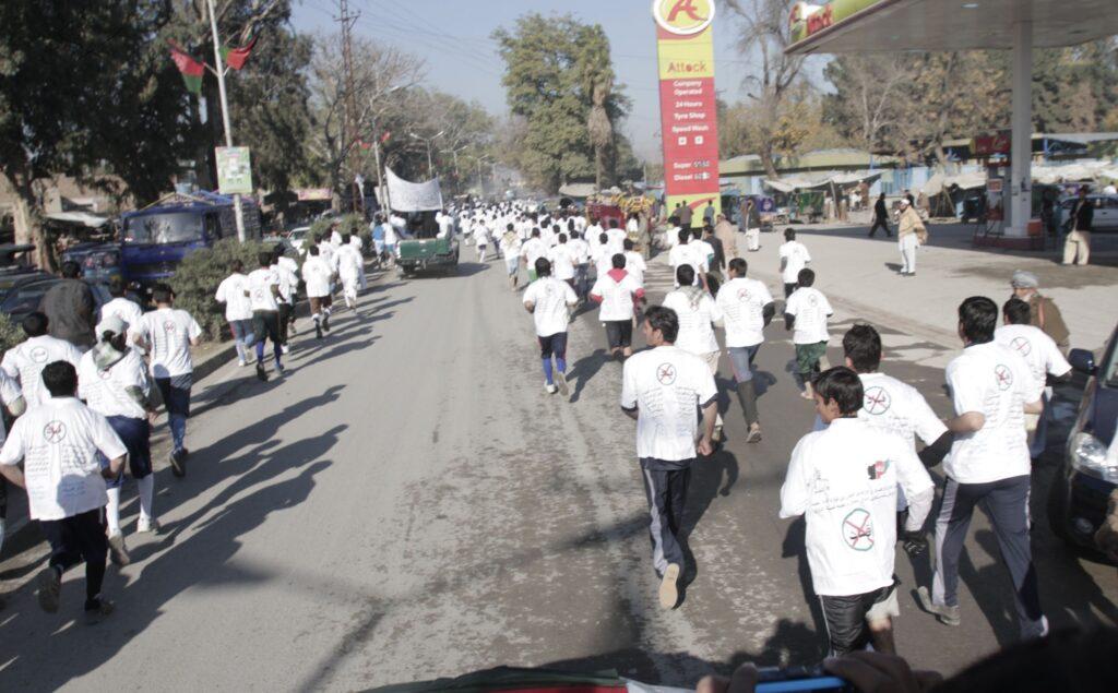 په جلال اباد کې د اداري فساد دمخنيوي په موخه د ځغاستې سيالي ترسره  شوه