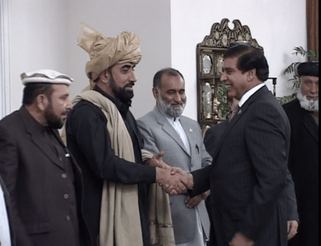 پرويزاشرف: براى نسلهای آيندۀ افغانستان و پاکستان زندگی مشترک درفضاى صلح میخواهيم