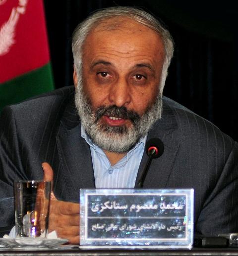 Peace talks have gained momentum: Stanikzai