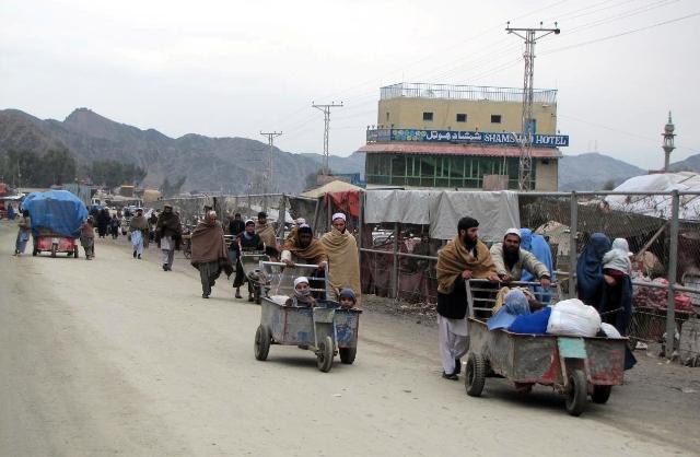 Pakistan reopens Torkham border gate