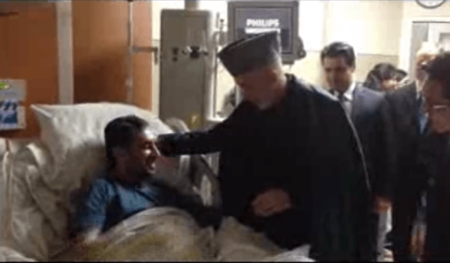 رييس جمهور در واشنگتن از اسدالله خالد عيادت کرد