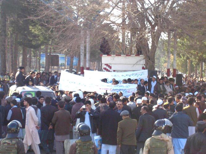 Thousands rally against trader son’s murder in Herat