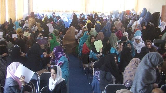 هلمند کې د ښځو پر وړاندې د تاوتريخوالي دوسيې نه څېړل کېږي