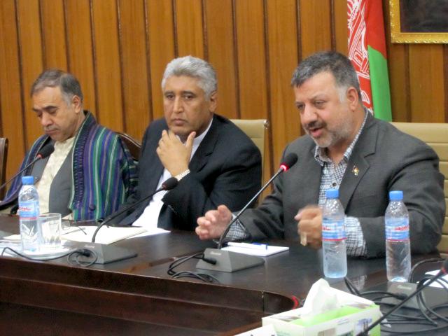 د بلخ له سېلاب ځپلو سره د مرستې په موخه بېړنۍ ناسته وشوه