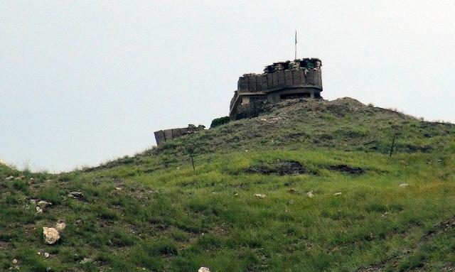 Afghan checkpoint in Goshta district