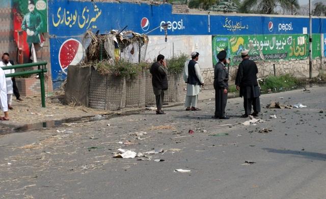 Blasts killed a policeman in Jalalabad