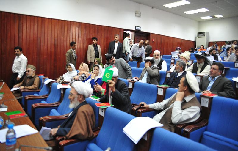 دو سناتور در مشرانوجرگه درگيرى فزيکى کردند