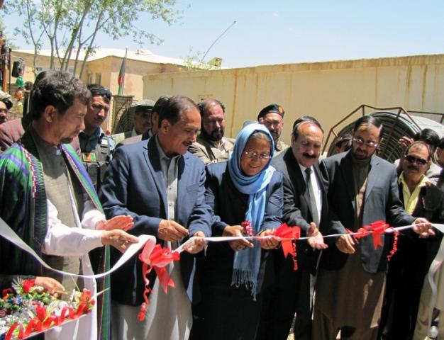 کار شبکۀ فایبر نوری در سه ولایات مرکزى آغاز شد