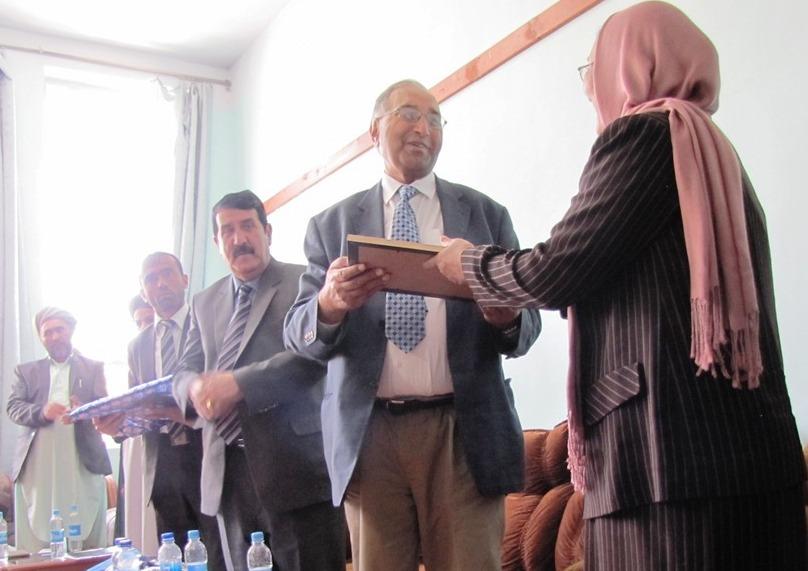 ثبت دارايى های مقامات عالیرتبۀ دولتی در بامیان آغاز شد