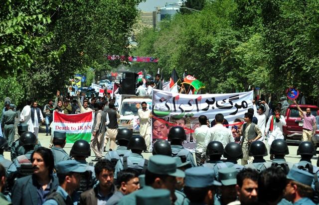 Iran buries 7 Afghan fighters killed in Syria