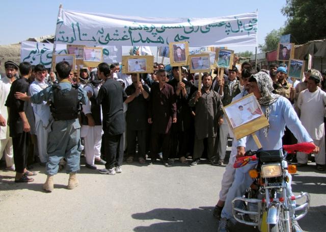 Anti-Taliban protest for killing 8 people