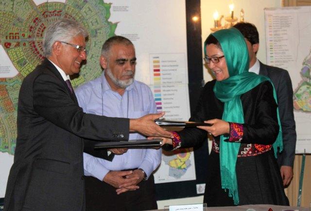 عقد قرارداد شهر کابل جديد