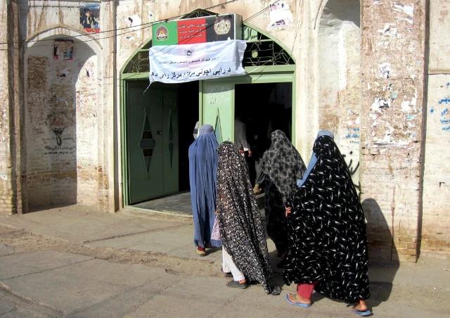 Voter registration in Herat gains momentum