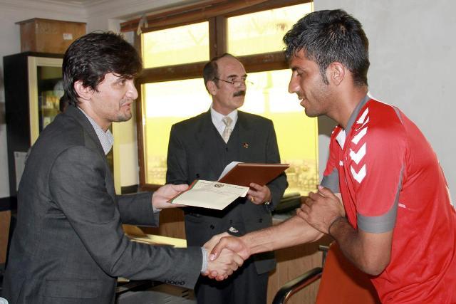 ریاست جمهوری به تیم ملی فوتبال کمک نقدی کرد