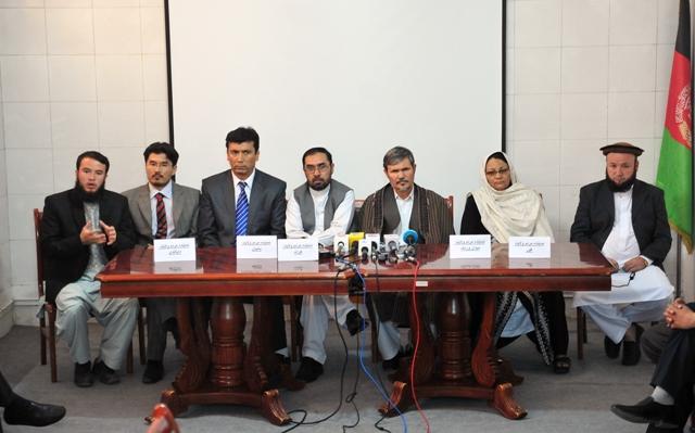 در بازسازی سرک “گردن دیوال” برخوردهای سلیقوی صورت میگيرد