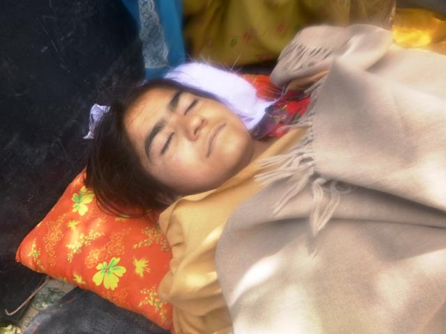 Bride commits suicide in Sharan