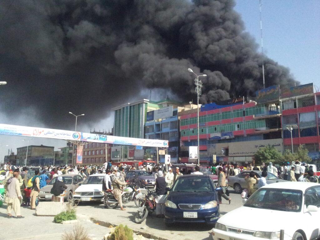 مزار کې اور لګېدنې سلګونه زره ډالر زيان اړولى