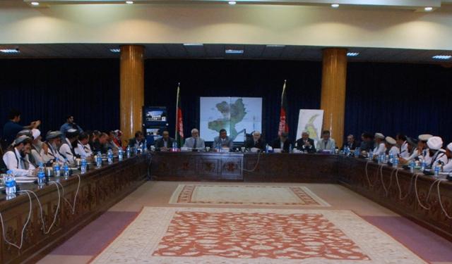 حلقات داخلى و خارجى مانع افتتاح پروژۀ شهر جديد کابل ميشوند