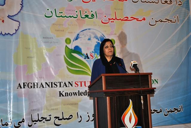 “محصلين منبع بزرگ اکادميک براى تامين صلح اند”