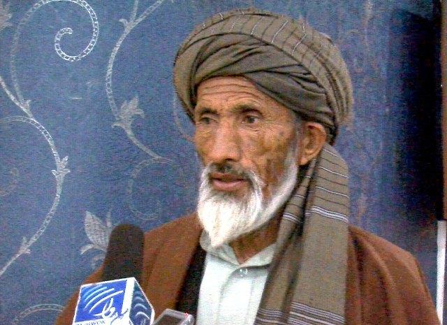 د سمنګان د لري پرتو سيمو خلک له نوم ليکنې بې برخې پاتې دي