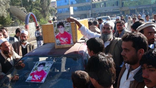 په جلال اباد کې د انسان تښتوونکو پر ضد لاريون وشو