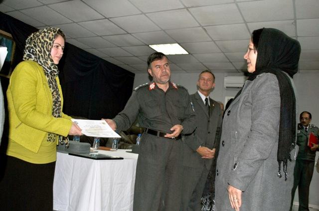 براى تامين امنيت انتخابات به پوليس زن نياز است