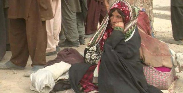 Taliban urged to allow aid to displaced families
