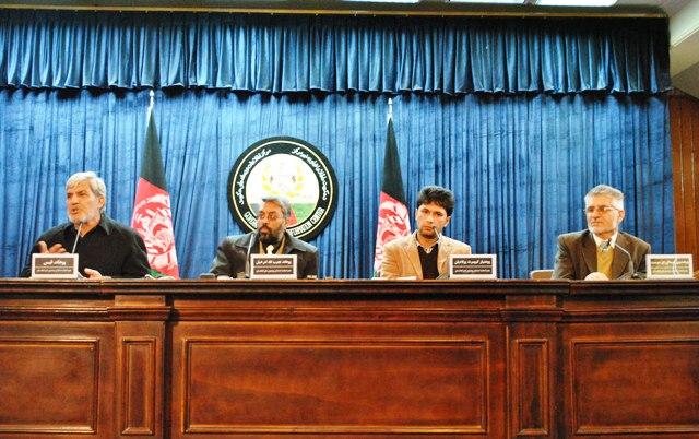 “زورمندان در پروسۀ کانکور تقلب نموده اند”