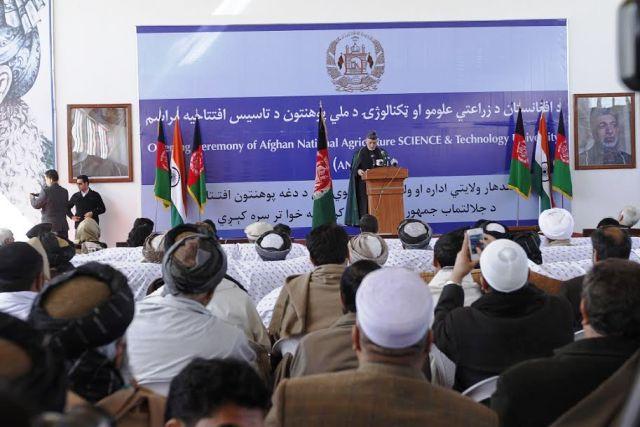 Karzai opens India-funded varsity in Kandahar