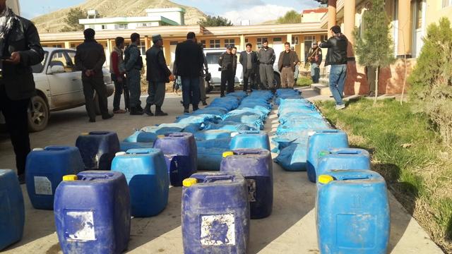 يک و نيم تُن مواد انفجاريه در بغلان بدست آمد