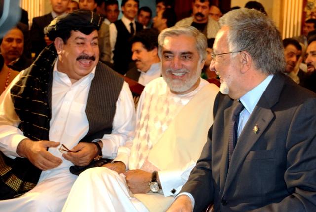 داکترعبدالله از پيش داورى ها درمورد رفتن انتخابات به دور دوم  انتقاد کرد