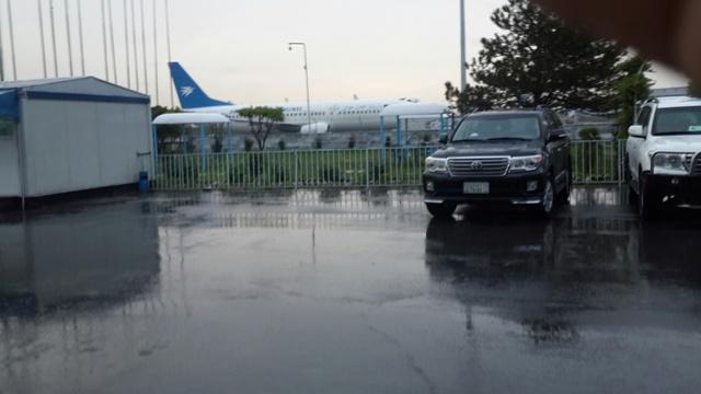 طياره شرکت آريانا حين نشست در ميدان هوايى کابل عوارض تخنيکى پيدا کرد