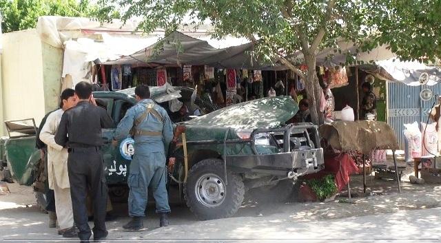 District police chief wounded in blast