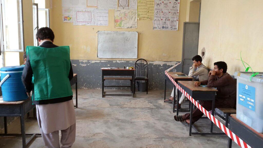 حملۀ راکتى در نزديک مرکز انتخاباتى سه کشته برجا گذاشت