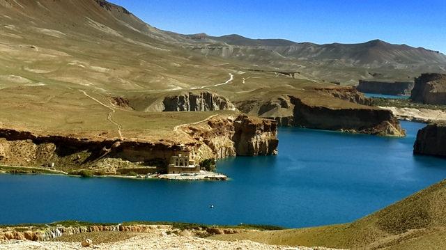 Band-e Amir lake