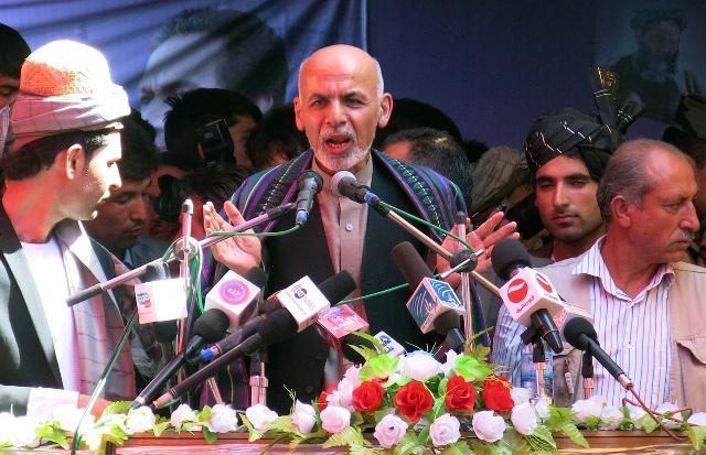 Ghani renews pledge to eradicate corruption