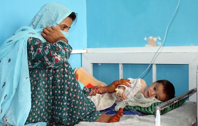Mother with her child in Mirwais Hospital