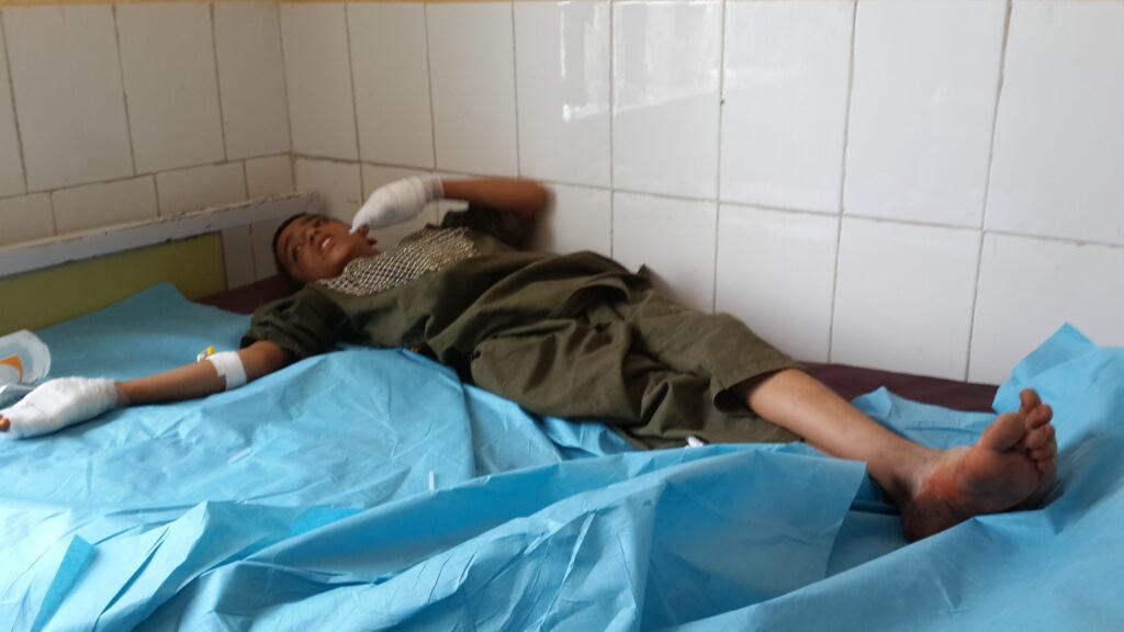 Children among 13 injured in Tirinkot blast