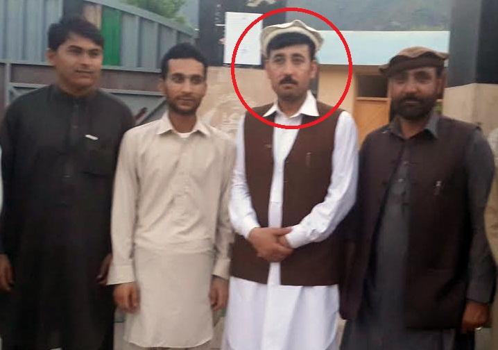 د وټه پور ولسوال له بريده روغ ووت