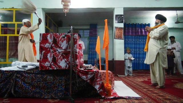 د هلمند هندوان: چارواکي مو ستونزو ته پاملرنه نه کوي