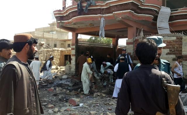 5 dead, 19 injured in Lashkargah car bombing