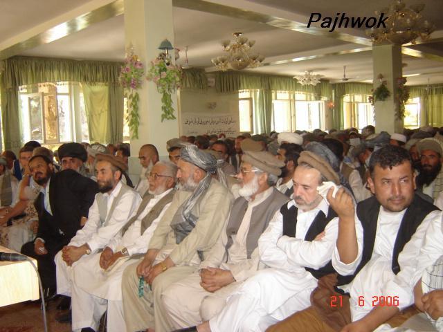 مردم پشتیبان هرگونه اقدام فسادستیز رییس جمهور اند