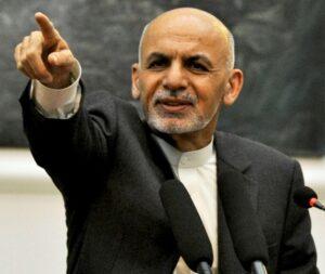 Illegal armed groups unacceptable: President
