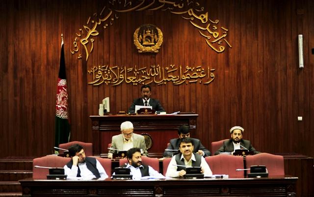 Lawmakers to meet Ghani on cabinet delay