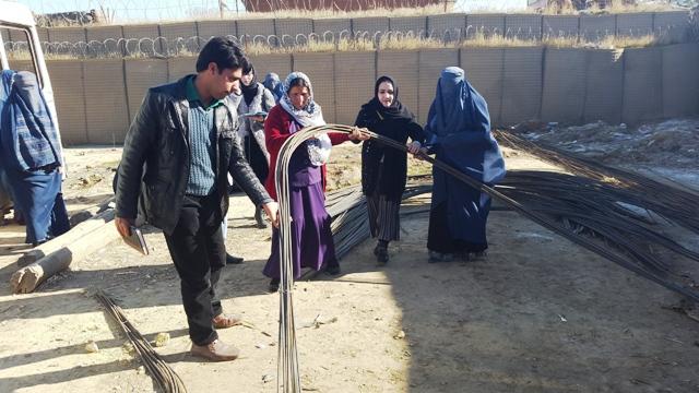 ١٧٠٠ زن در بخش باغدارى در جوزجان اشتغال پيدا کرده است