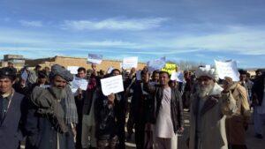 “والى و قوماندان امنيۀ غور بايد برکنار شوند”