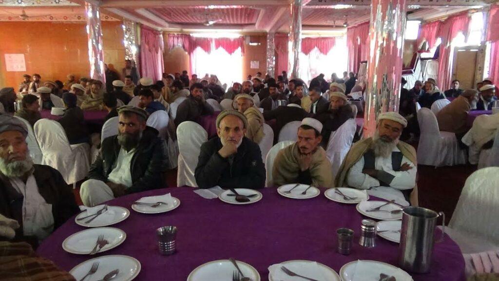 “د کابينې د اعلان  ځنډ هېواد کې بې ثباتي رامنځته کړې”