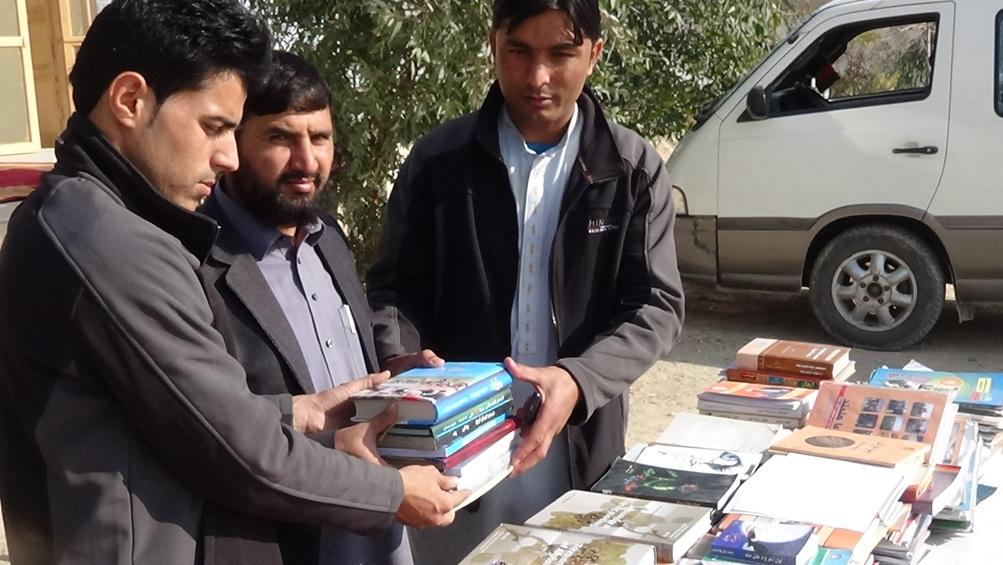 Books donated to Laghman University
